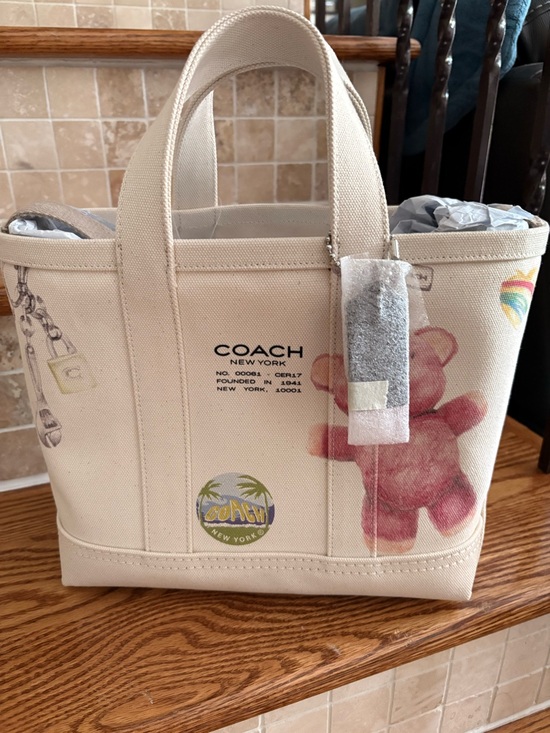 Coach Handbags - Coach Canvas Utility Tote 27 With Sketch Print